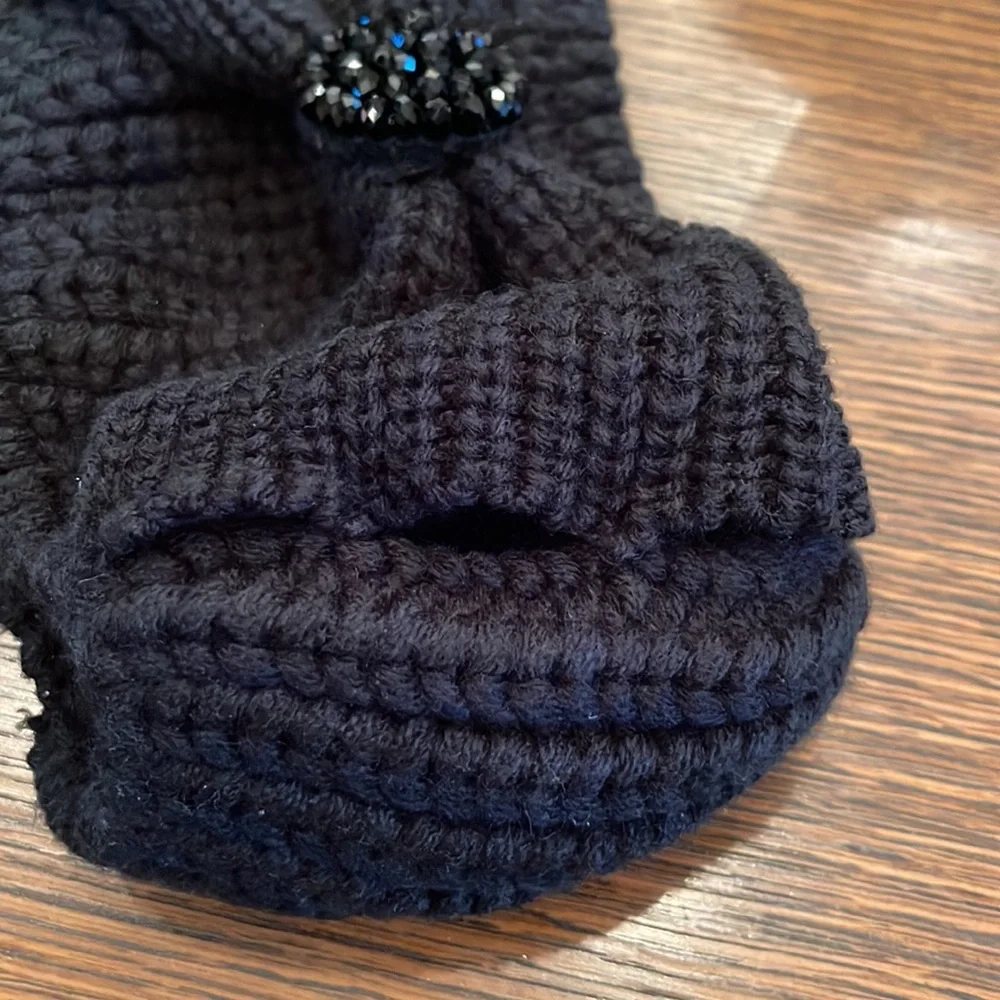 C.C. Exclusives Black knit crystal knot ear warmer